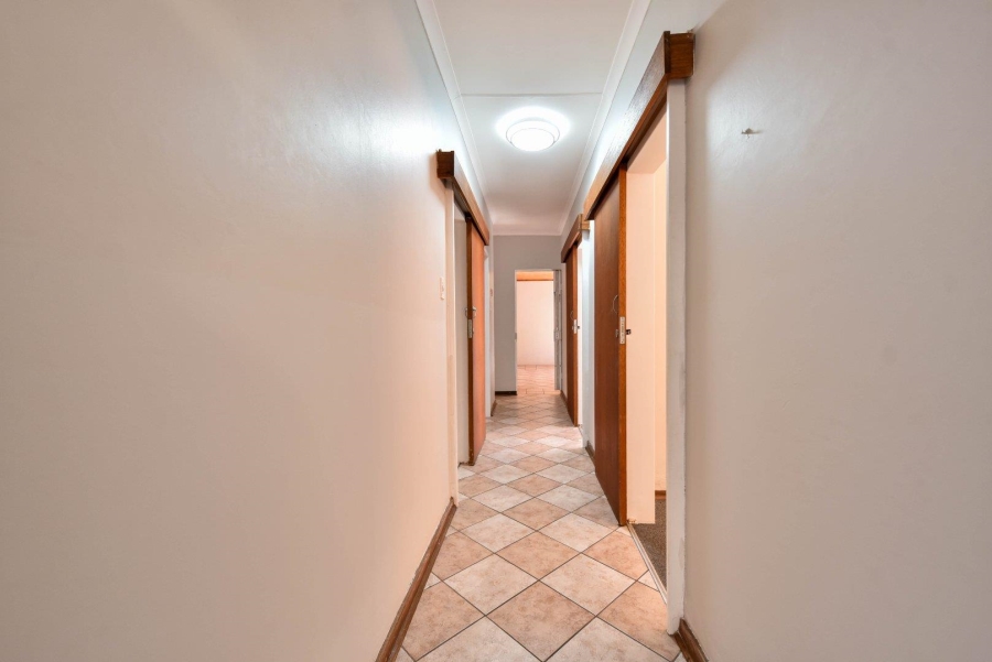 4 Bedroom Property for Sale in Moreleta Park Gauteng