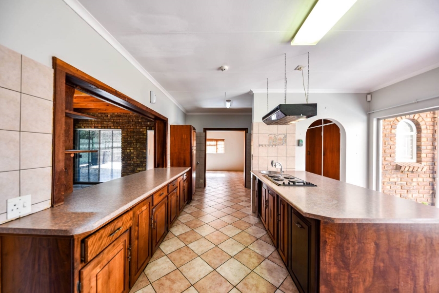 4 Bedroom Property for Sale in Moreleta Park Gauteng