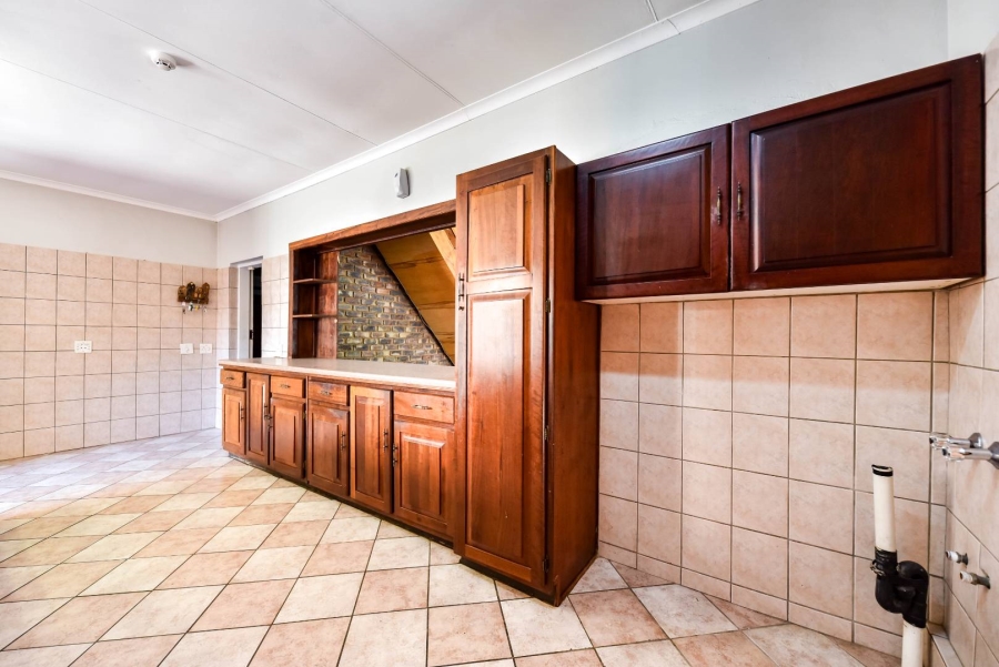 4 Bedroom Property for Sale in Moreleta Park Gauteng
