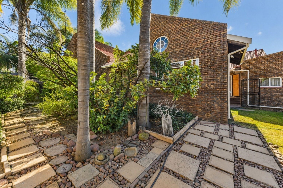 4 Bedroom Property for Sale in Moreleta Park Gauteng