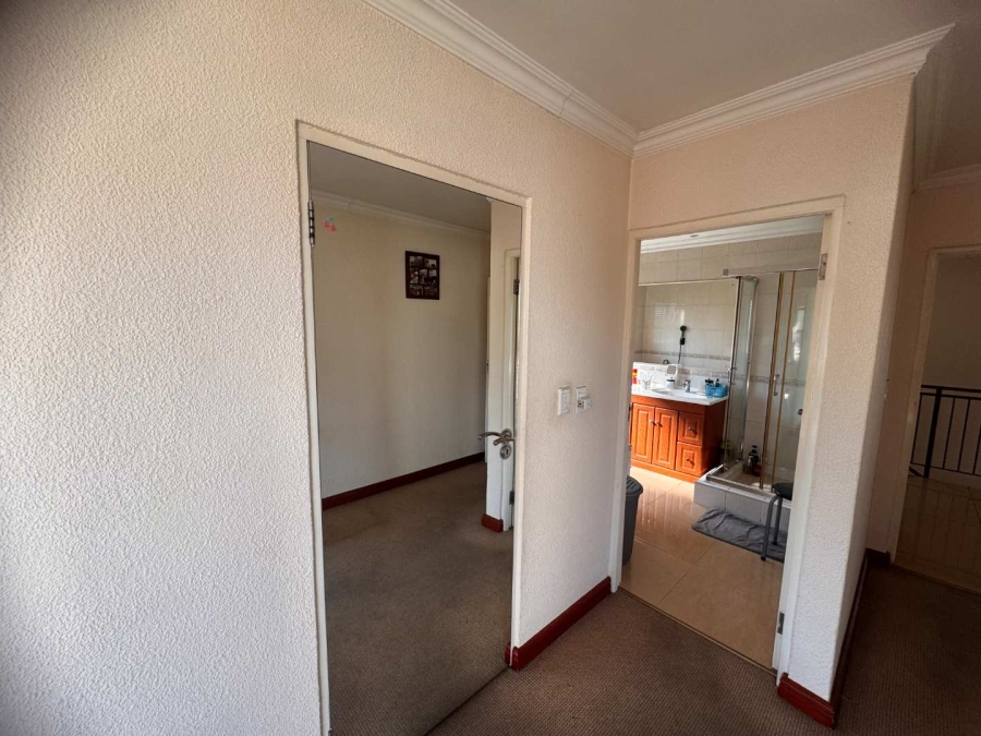 4 Bedroom Property for Sale in Meyersdal Gauteng