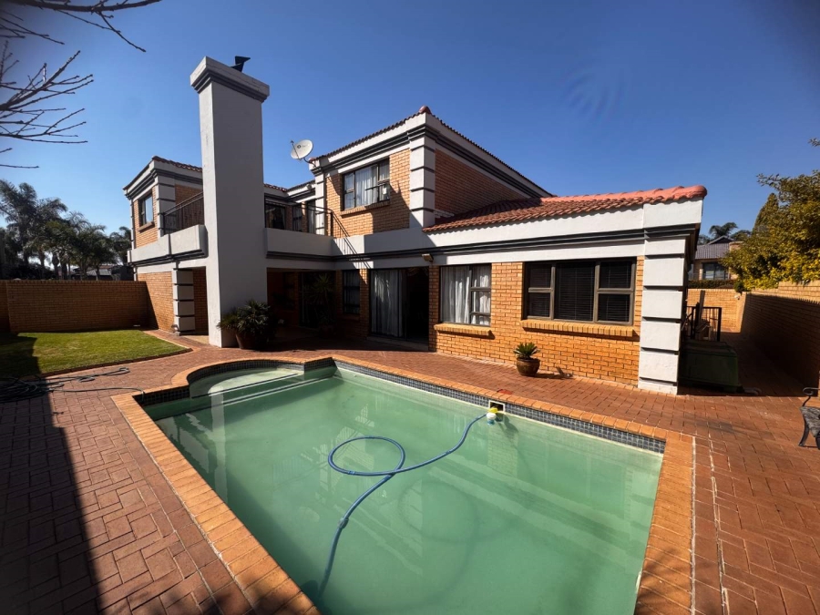 4 Bedroom Property for Sale in Meyersdal Gauteng