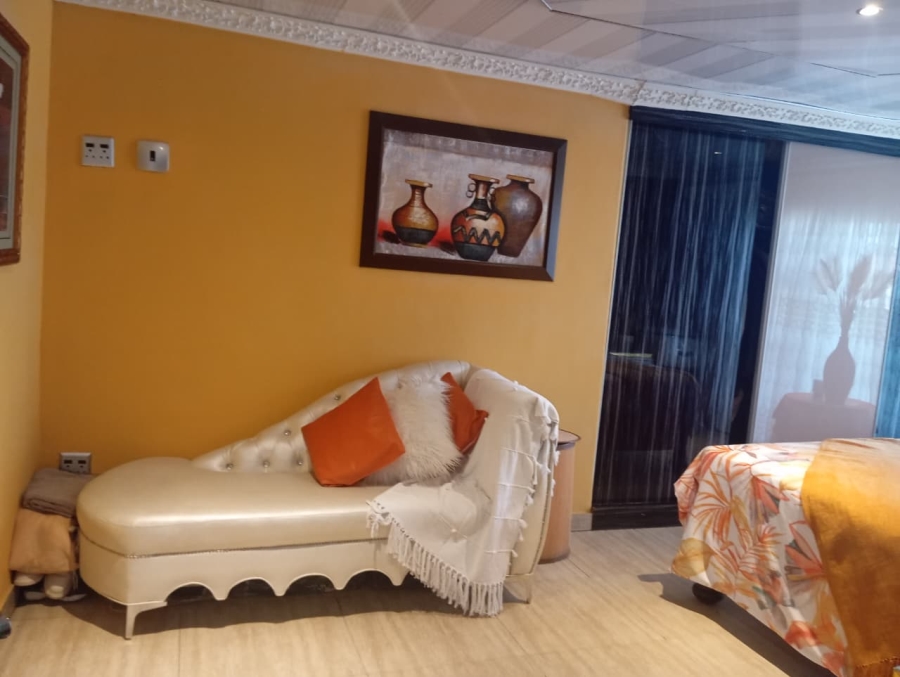 4 Bedroom Property for Sale in Alveda Park Gauteng