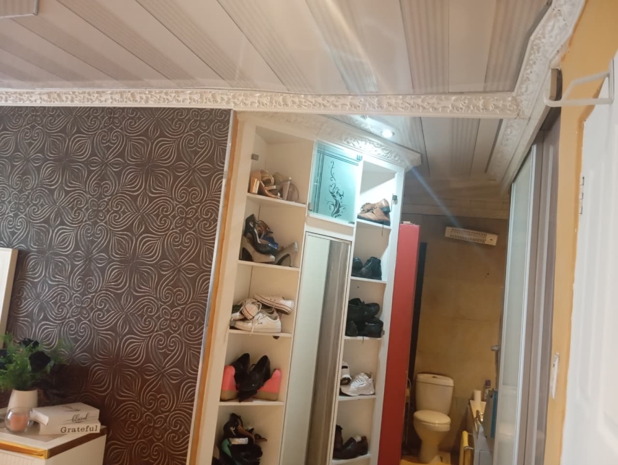 4 Bedroom Property for Sale in Alveda Park Gauteng