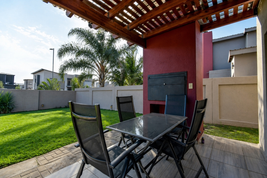 3 Bedroom Property for Sale in Zambezi Manor Lifestyle Estate Gauteng