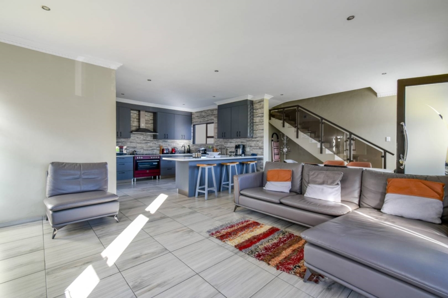 3 Bedroom Property for Sale in Zambezi Manor Lifestyle Estate Gauteng