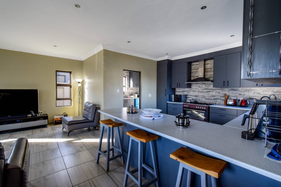 3 Bedroom Property for Sale in Zambezi Manor Lifestyle Estate Gauteng