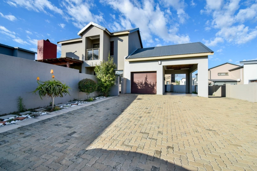 3 Bedroom Property for Sale in Zambezi Manor Lifestyle Estate Gauteng