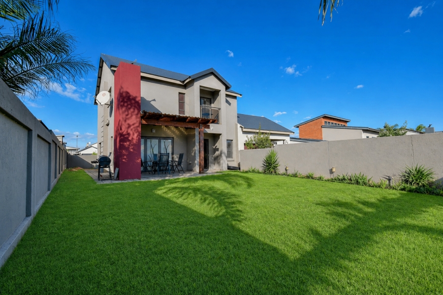 3 Bedroom Property for Sale in Zambezi Manor Lifestyle Estate Gauteng