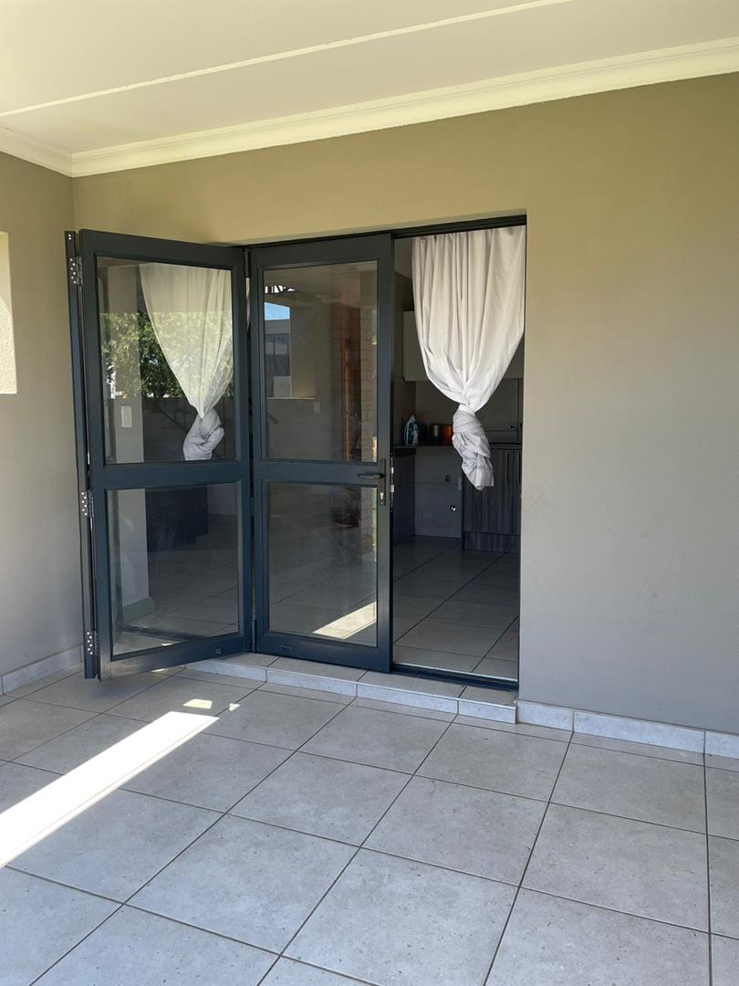 3 Bedroom Property for Sale in Zambezi Manor Lifestyle Estate Gauteng