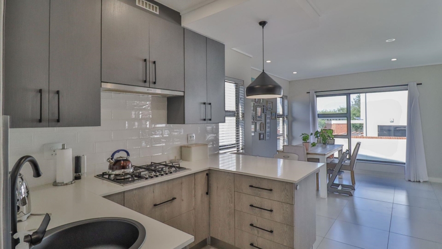 3 Bedroom Property for Sale in Maroeladal Gauteng