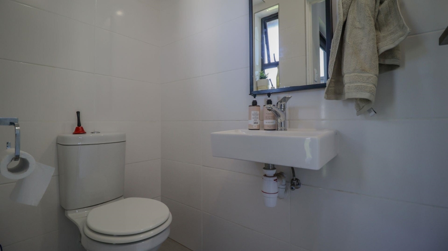 3 Bedroom Property for Sale in Maroeladal Gauteng