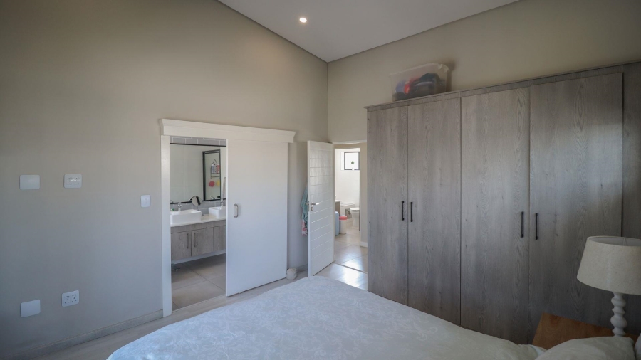 3 Bedroom Property for Sale in Maroeladal Gauteng