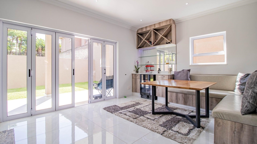 To Let 4 Bedroom Property for Rent in Craigavon Gauteng