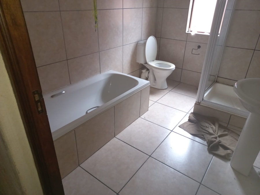 2 Bedroom Property for Sale in Heidelberg Gauteng