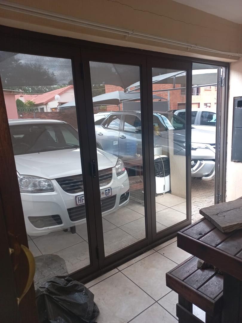 2 Bedroom Property for Sale in Heidelberg Gauteng