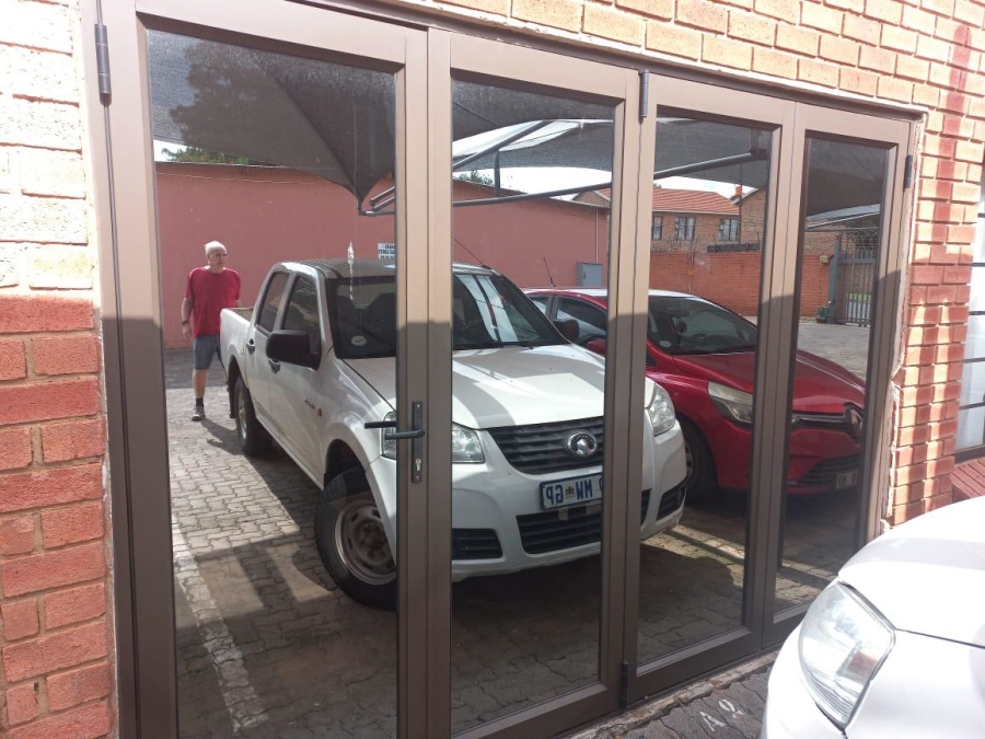 2 Bedroom Property for Sale in Heidelberg Gauteng