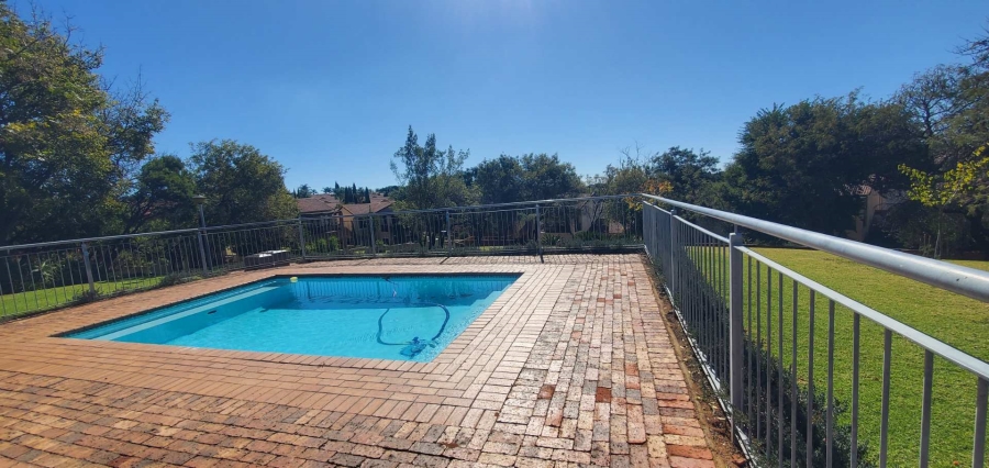 2 Bedroom Property for Sale in Willowbrook Gauteng