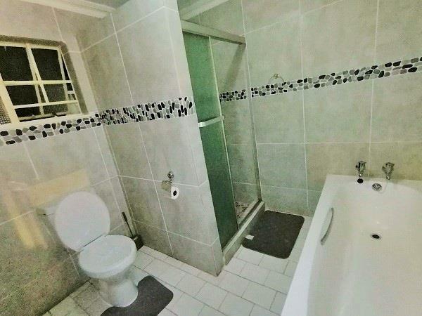 0 Bedroom Property for Sale in Oakdene Gauteng