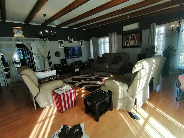 0 Bedroom Property for Sale in Oakdene Gauteng