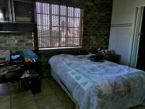 0 Bedroom Property for Sale in Oakdene Gauteng