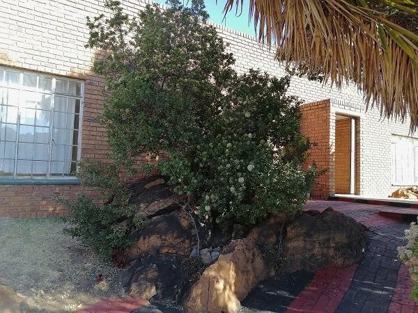 0 Bedroom Property for Sale in Oakdene Gauteng