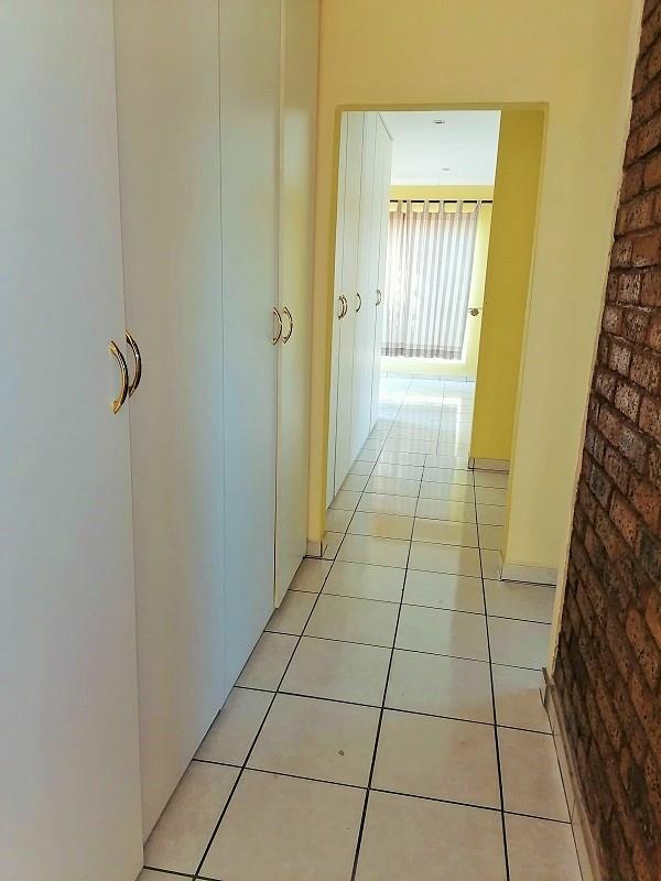 0 Bedroom Property for Sale in Oakdene Gauteng