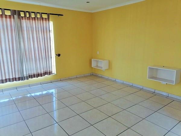 0 Bedroom Property for Sale in Oakdene Gauteng