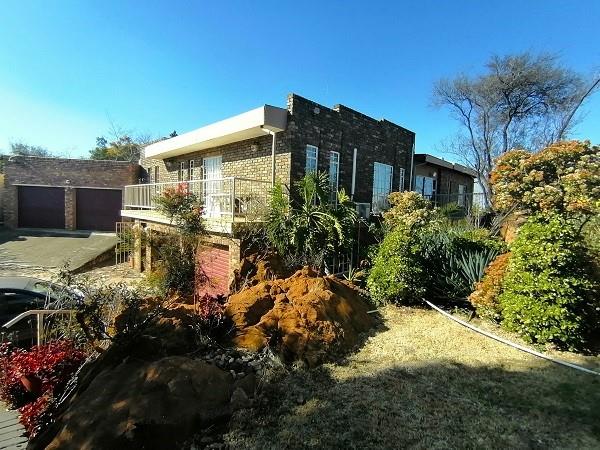 0 Bedroom Property for Sale in Oakdene Gauteng