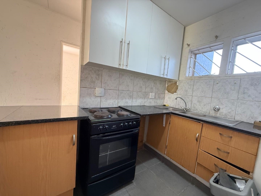 3 Bedroom Property for Sale in Mulbarton Gauteng