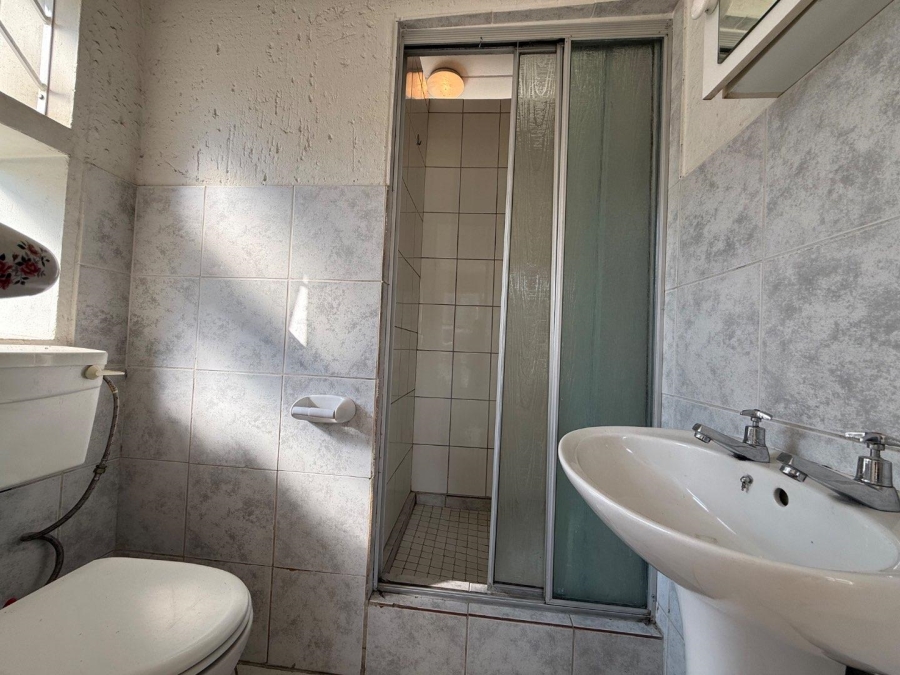 3 Bedroom Property for Sale in Mulbarton Gauteng