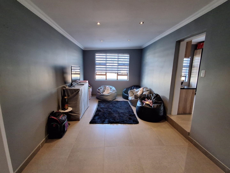 5 Bedroom Property for Sale in Meyerton Gauteng