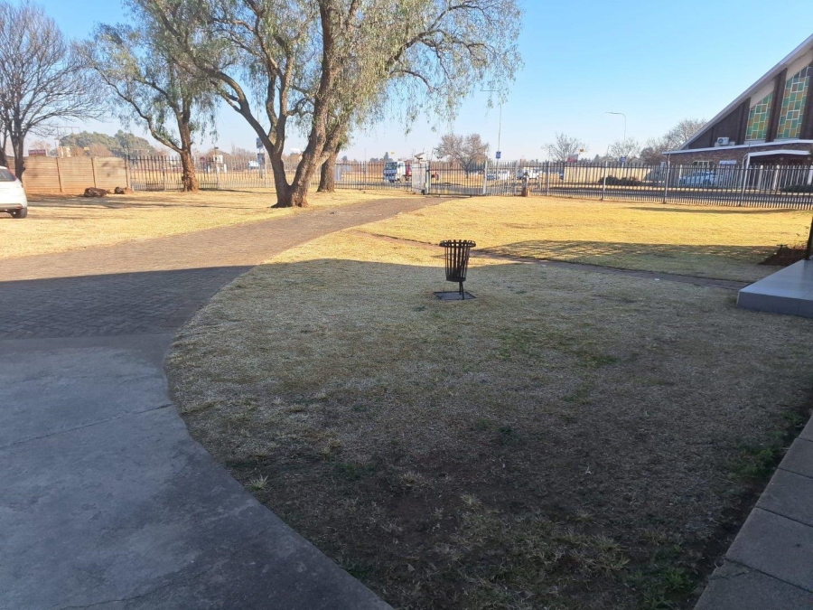 5 Bedroom Property for Sale in Meyerton Gauteng