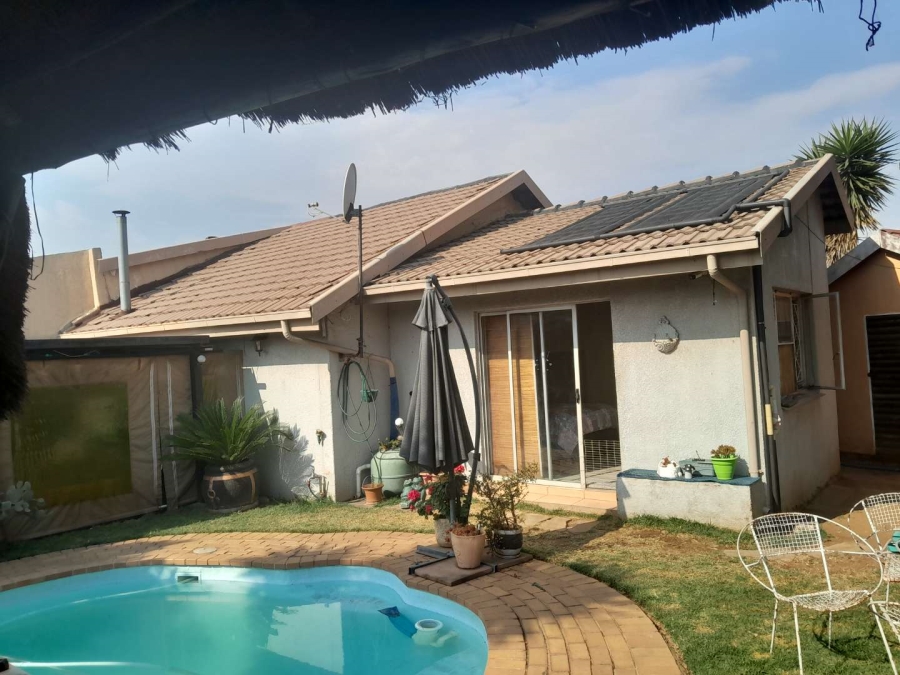 3 Bedroom Property for Sale in Alberton Gauteng