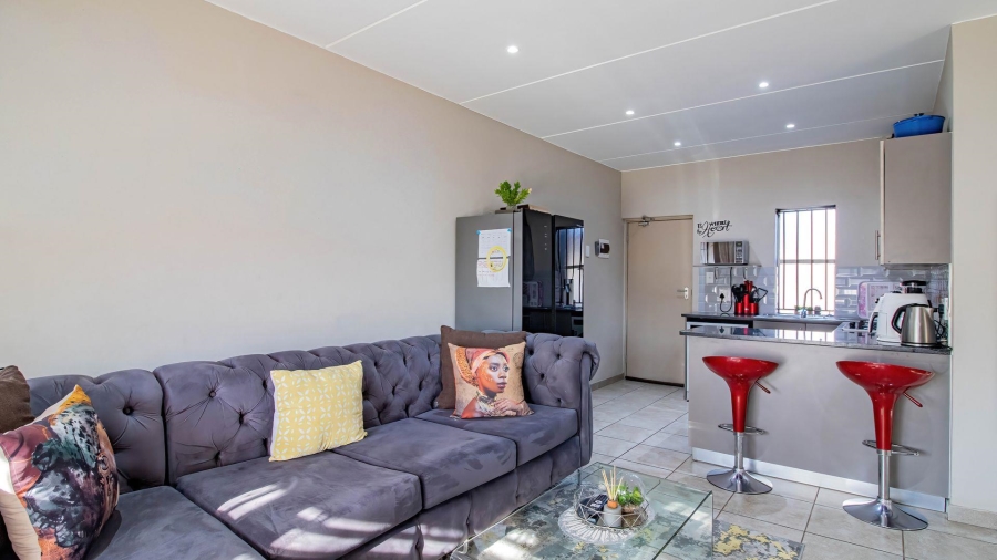 2 Bedroom Property for Sale in Ruimsig Gauteng