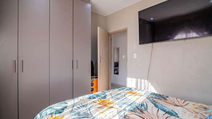 2 Bedroom Property for Sale in Ruimsig Gauteng