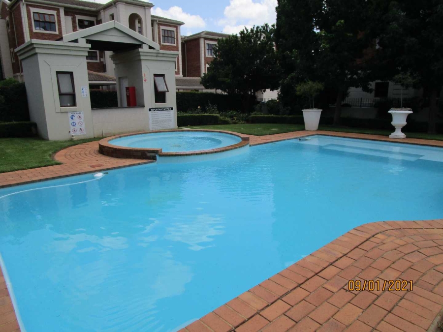To Let 2 Bedroom Property for Rent in Bryanston Gauteng