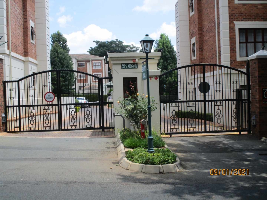 To Let 2 Bedroom Property for Rent in Bryanston Gauteng