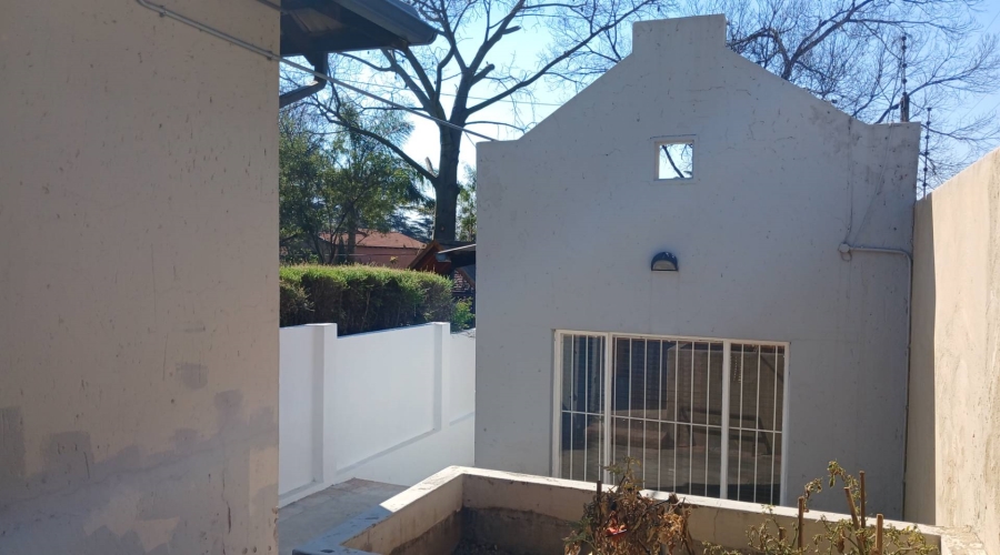 To Let 1 Bedroom Property for Rent in Blairgowrie Gauteng