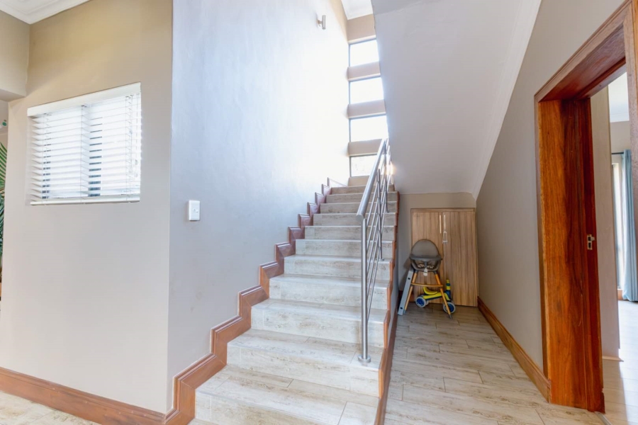 To Let 4 Bedroom Property for Rent in Six Fountains Residential Estate Gauteng
