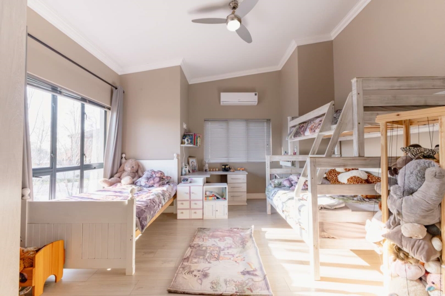 To Let 4 Bedroom Property for Rent in Six Fountains Residential Estate Gauteng