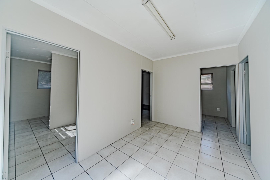 8 Bedroom Property for Sale in Riviera Gauteng