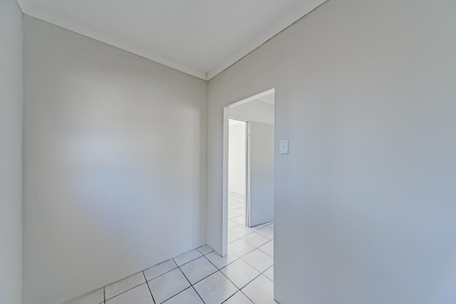 8 Bedroom Property for Sale in Riviera Gauteng