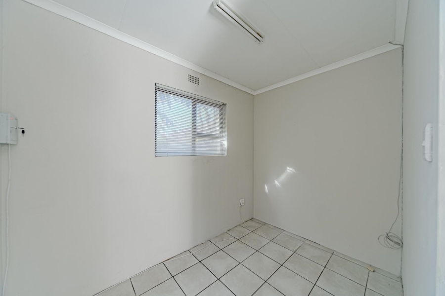 8 Bedroom Property for Sale in Riviera Gauteng