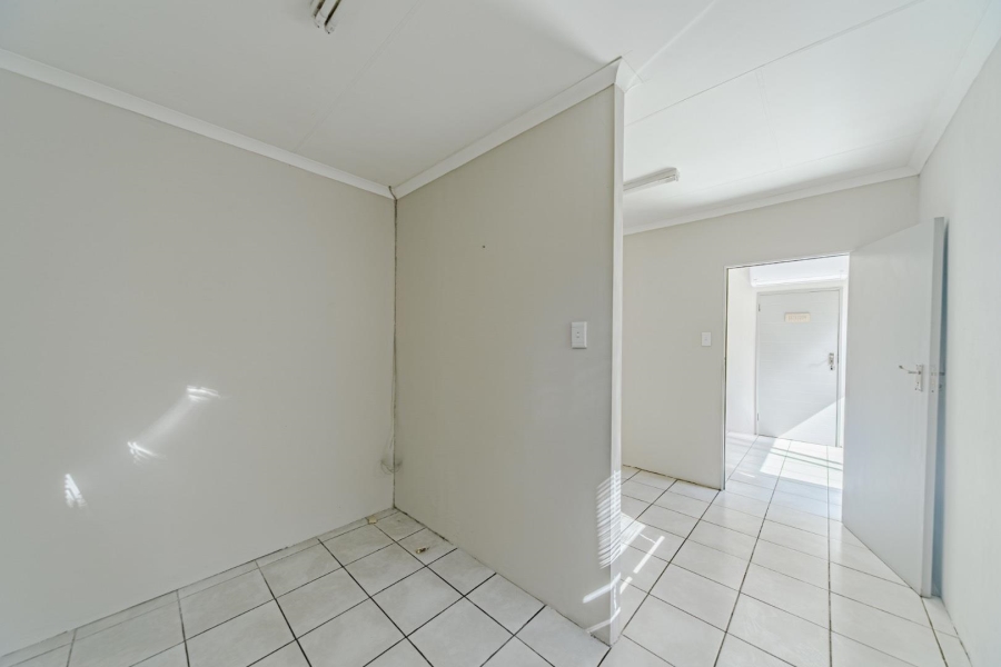 8 Bedroom Property for Sale in Riviera Gauteng