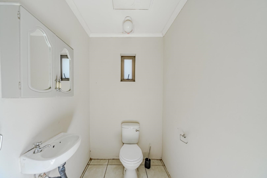 8 Bedroom Property for Sale in Riviera Gauteng