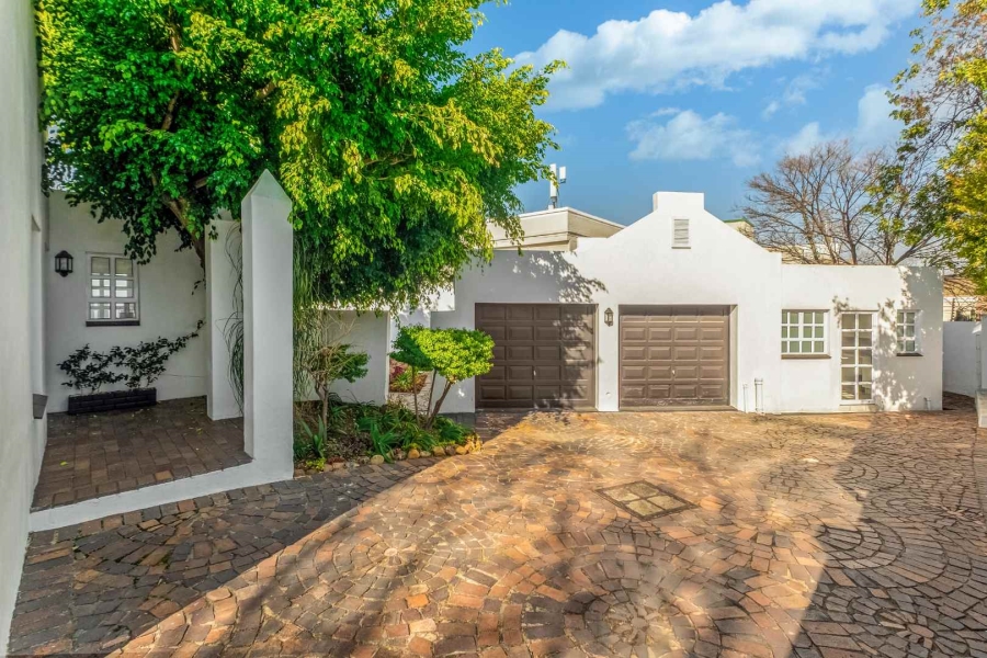 3 Bedroom Property for Sale in Lonehill Gauteng