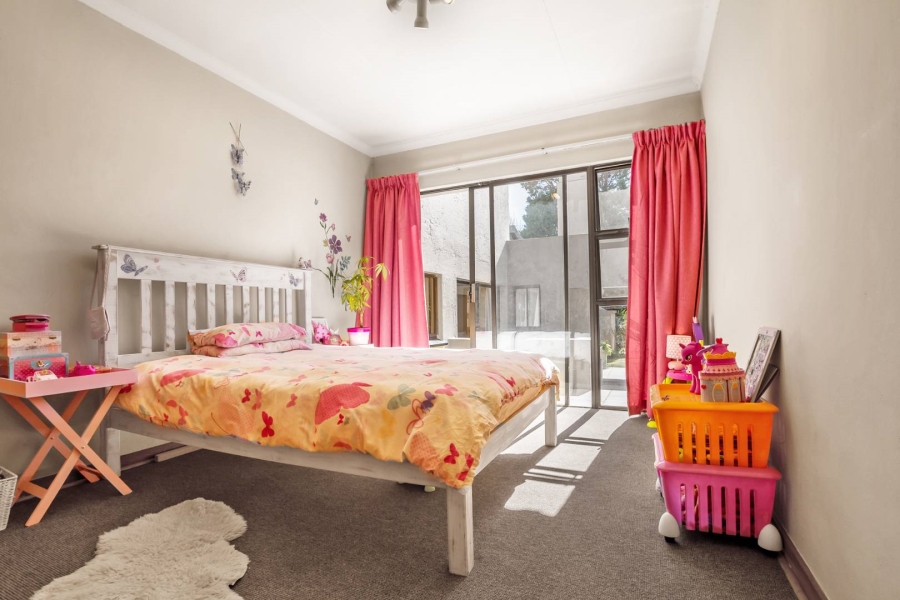 To Let 4 Bedroom Property for Rent in Fourways Gardens Gauteng
