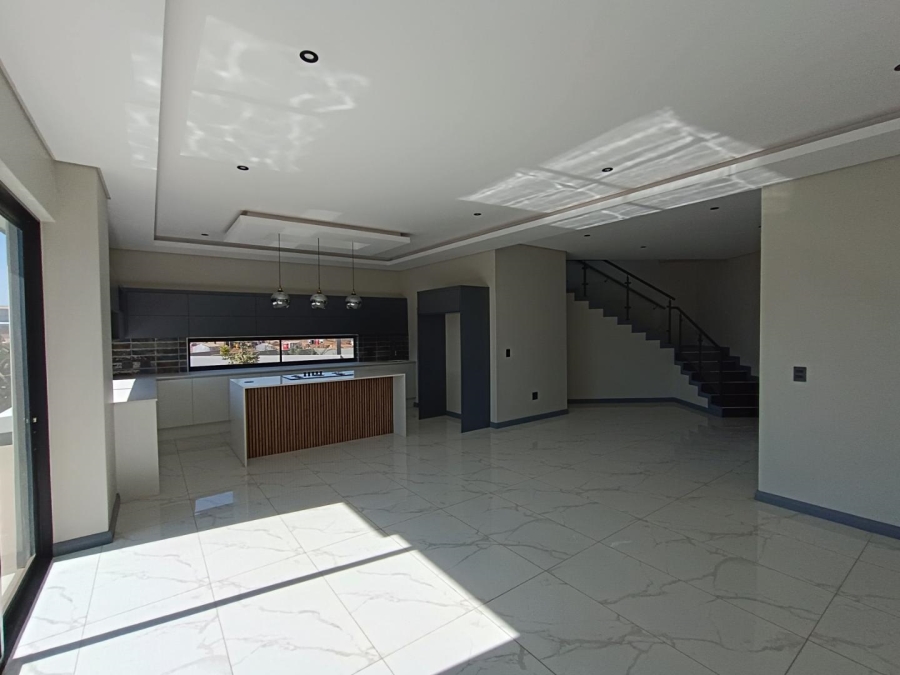 5 Bedroom Property for Sale in Fountainbrook Estate Gauteng