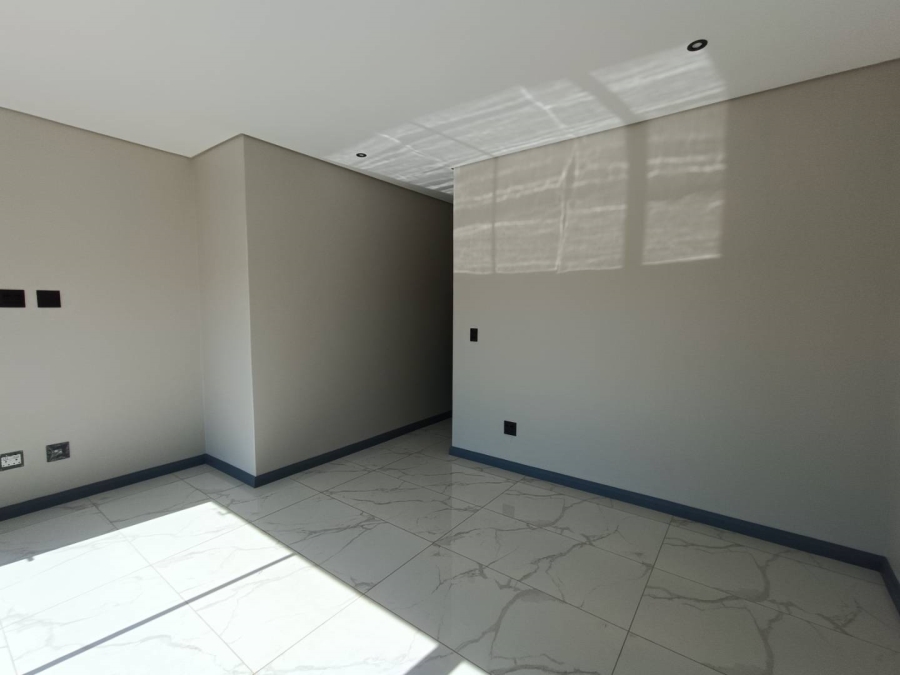 5 Bedroom Property for Sale in Fountainbrook Estate Gauteng